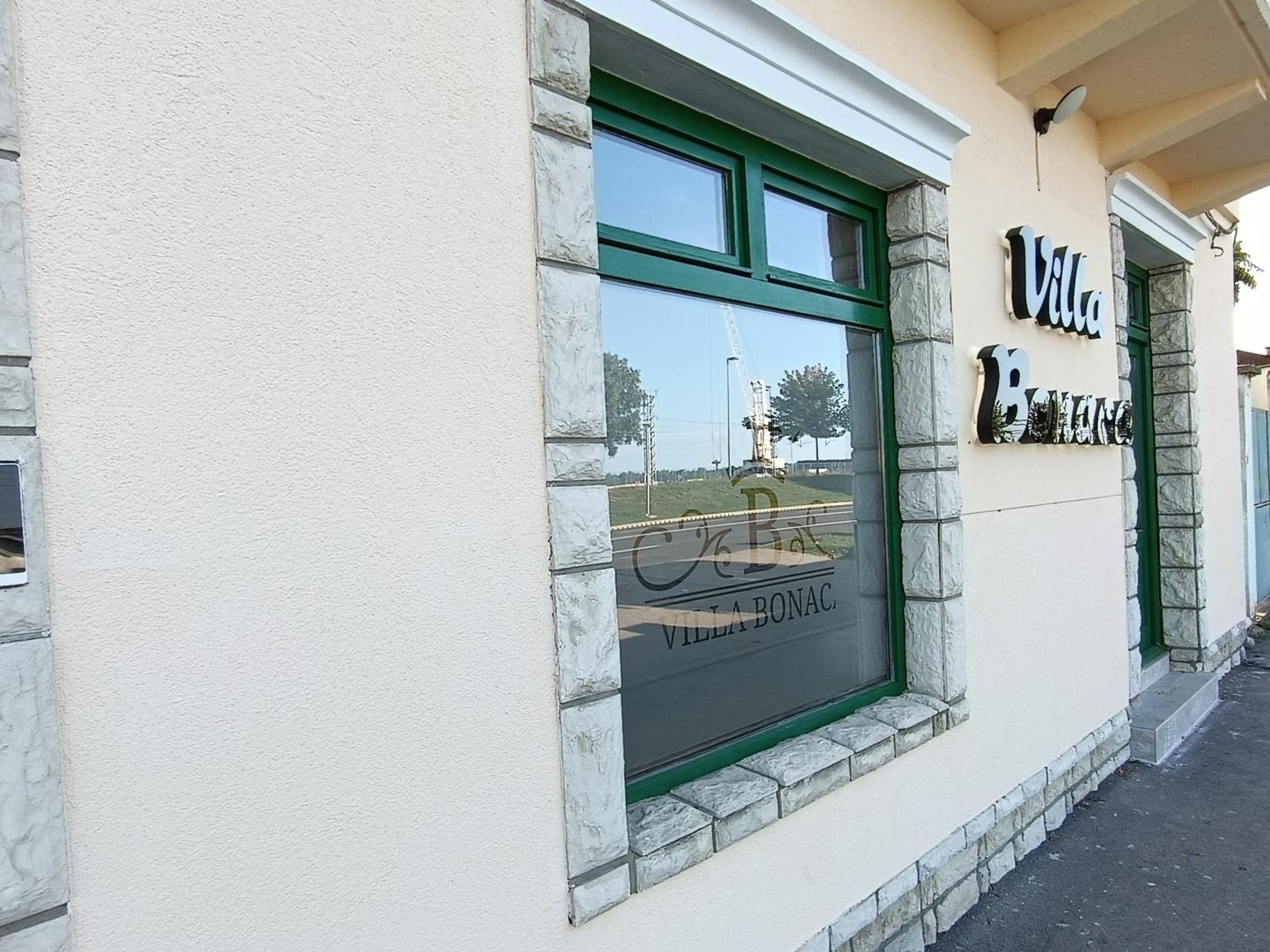 Villa Bonaca Vukovar Buitenkant foto